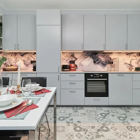 Krzycka Premium By Renters Prestige ורוצלב